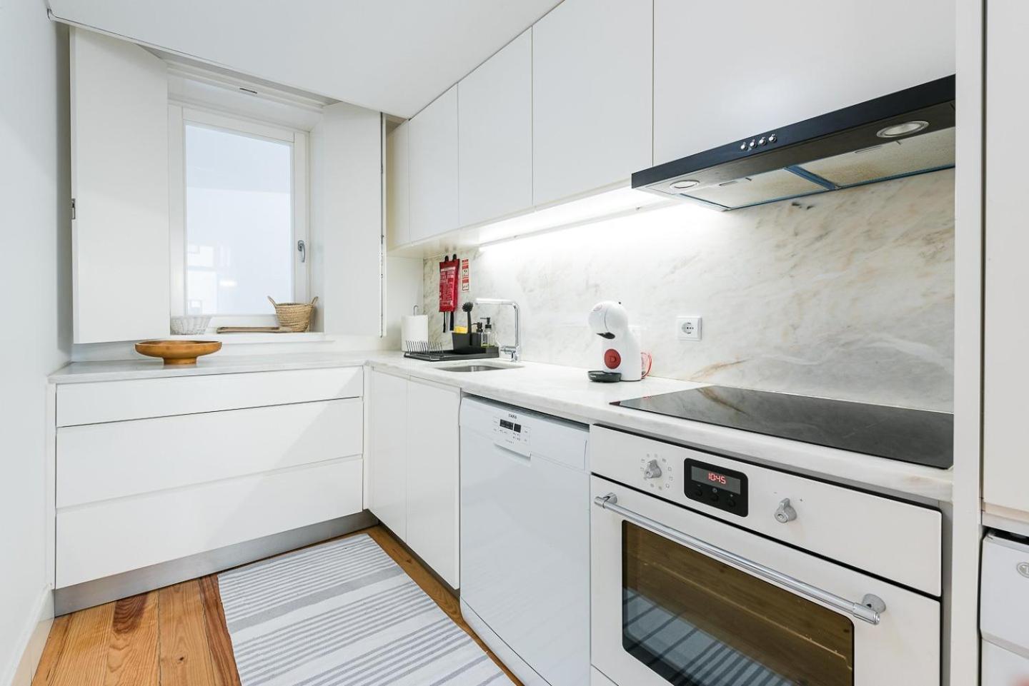 Appartamento Guestready - Cosy Living In Downtown OOporto Esterno foto