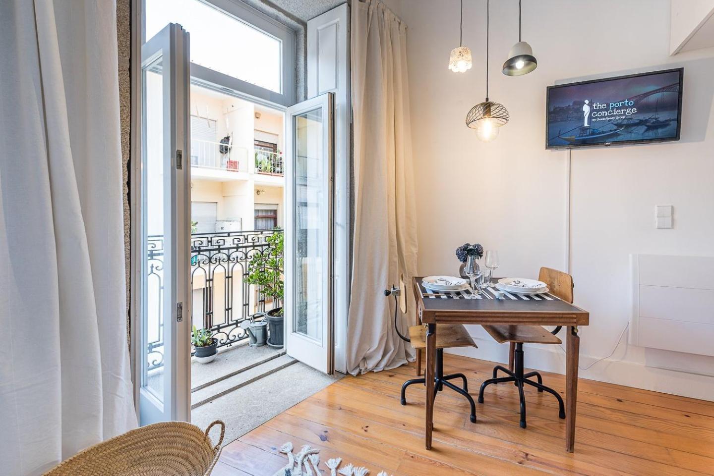 Appartamento Guestready - Cosy Living In Downtown OOporto Esterno foto