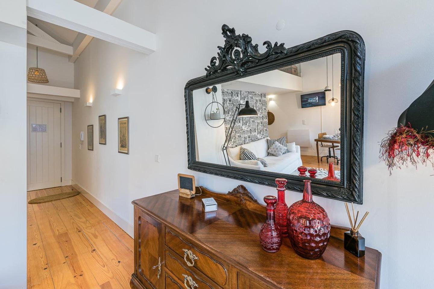 Appartamento Guestready - Cosy Living In Downtown OOporto Esterno foto