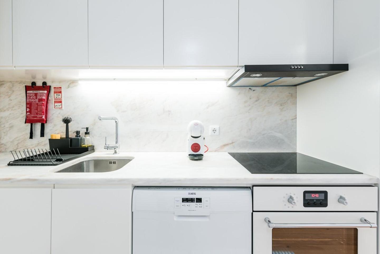 Appartamento Guestready - Cosy Living In Downtown OOporto Esterno foto